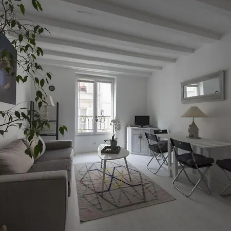 Nieve * Παρίσι